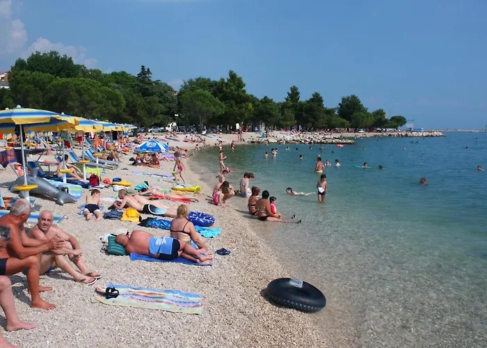 2354f * Crikvenica
